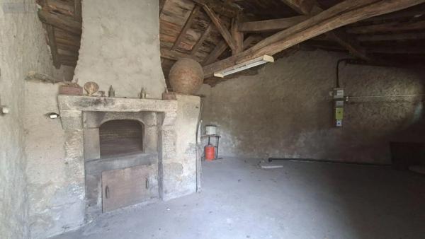 Achat - Propriété Nueil-les-Aubiers 79250 10 pièces 193 m 2 2200 m 2
