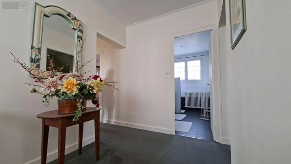 Achat - Propriété Nueil-les-Aubiers 79250 10 pièces 193 m 2 2200 m 2