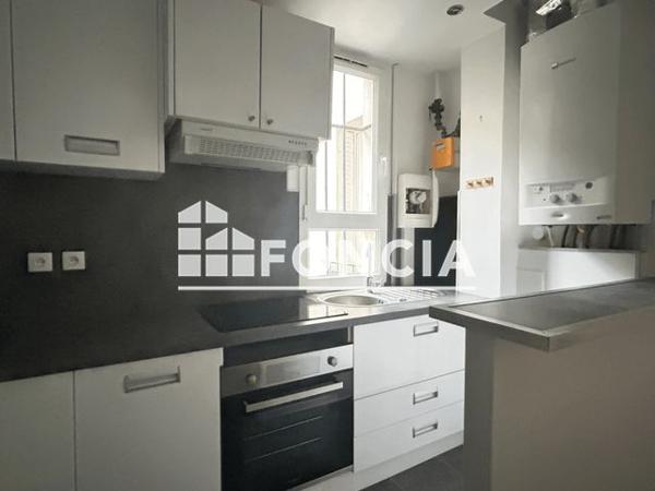 Location Appartement 2 pièces 30.4 m² - 134 BIS RUE DE CHARENTON Paris 75012