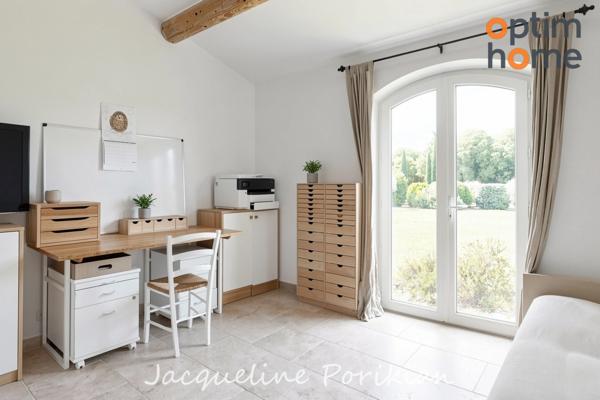 Bastide 7 pièces  : le calme aux portes de Pertuis