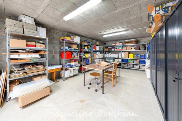 Bastide 7 pièces  : le calme aux portes de Pertuis