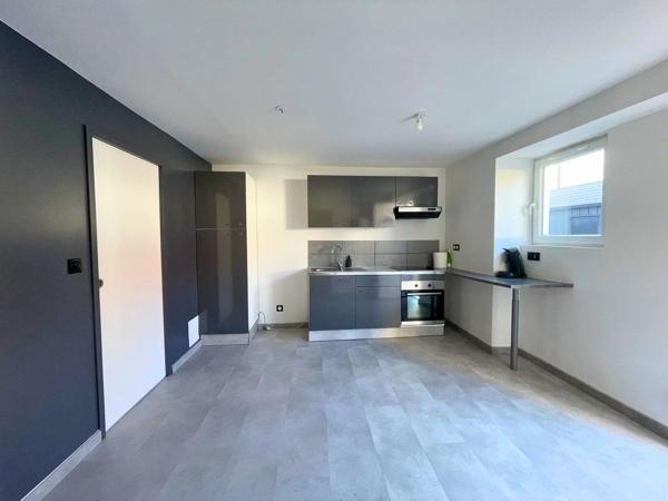 Vente                                                      Appartement
                        
                     2 pièces                      31 m2                     à Hasparren