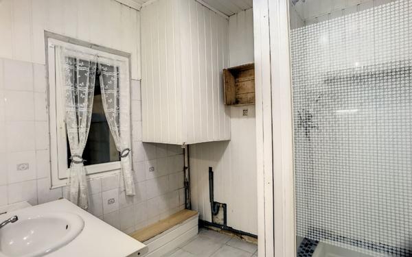 Maison à vendre    3 pièces •  Chaon