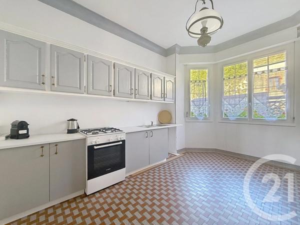 Maison à vendre  7 pièces - 209,45 m 2   MONTEREAU FAULT YONNE  - 77
