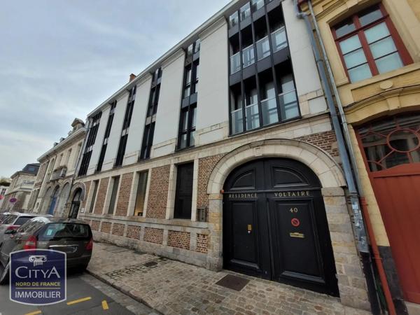 Parking à louer 10m² Lille (59800)