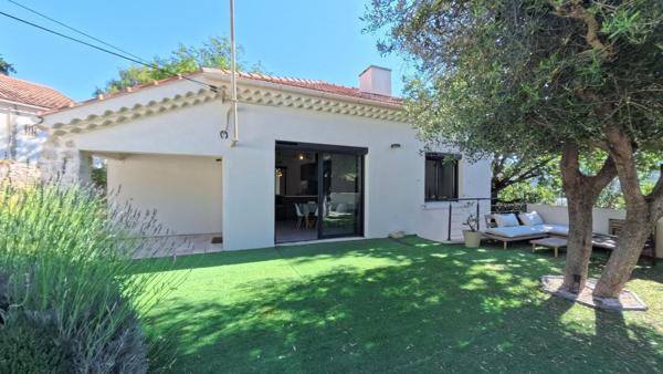Maison rénovée avec jardin au calme à Toulon Ouest