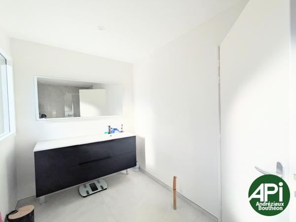 Villa 6 pieces de 160 m² habitable