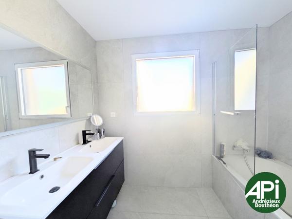 Villa 6 pieces de 160 m² habitable
