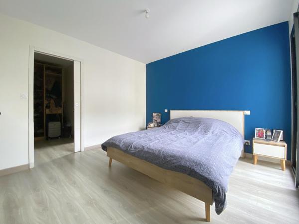 Sain Jean d'Illac centre : Belle contemporaine avec piscine