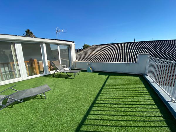 Maison spacieuse 8 pièces à vendre au centre de Saint Quentin - Réf 6027