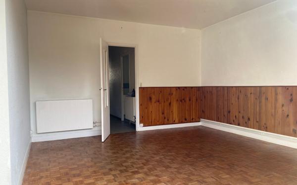 Appartement à louer    2 pièces •  Nevers