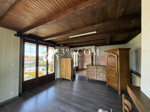 Maison
                                                                                                                                                                                                                                                                                                                        5 pièce(s)                                                                                                                                                                                                          3 chambre(s)                                                                                                                                                                                                          115  m²