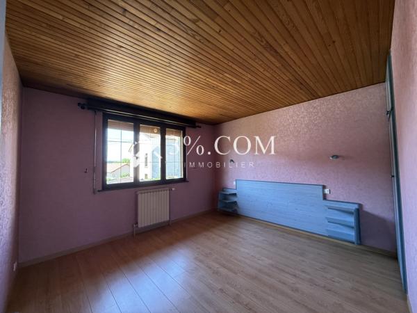 Maison
                                                                                                                                                                                                                                                                                                                        5 pièce(s)                                                                                                                                                                                                          3 chambre(s)                                                                                                                                                                                                          115  m²