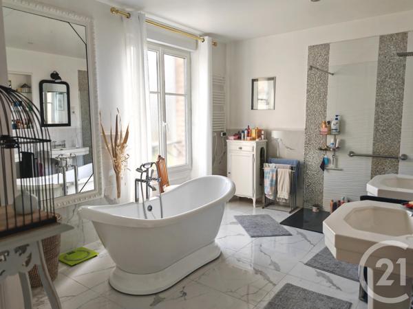 Maison à vendre  11 pièces - 220 m2 REIMS - 51