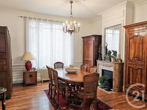 Maison à vendre  11 pièces - 220 m2 REIMS - 51