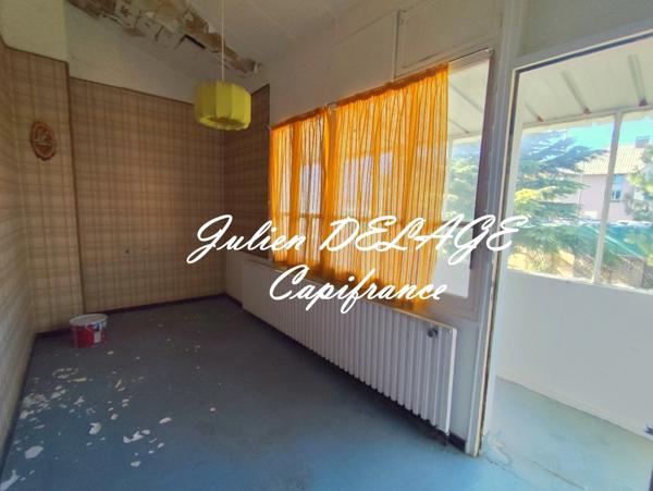 Ensemble immobilier à vendre EMBRUN (05)