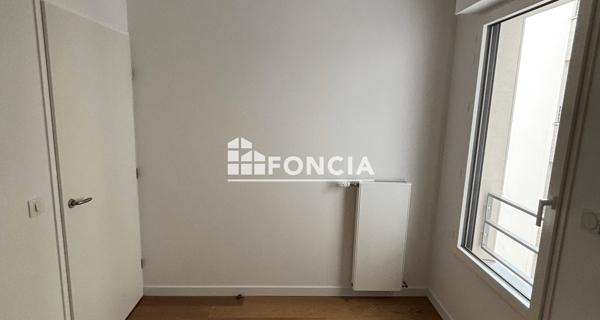 Location Appartement 4 pièces 89.3 m² - Clichy 92110