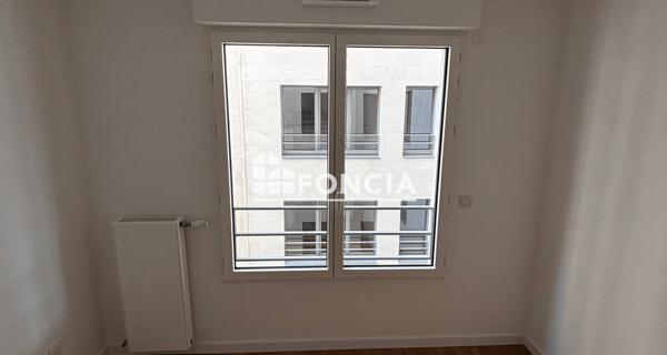 Location Appartement 4 pièces 89.3 m² - Clichy 92110