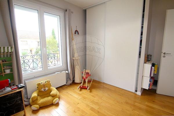 Maison 5 chambre(s) à louer - Colombes, Hauts-de-Seine - 92
