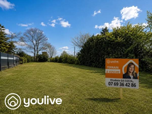 🌳 TERRAIN CONSTRUCTIBLE DE 666 M² – LA ROCHE-SUR-YON