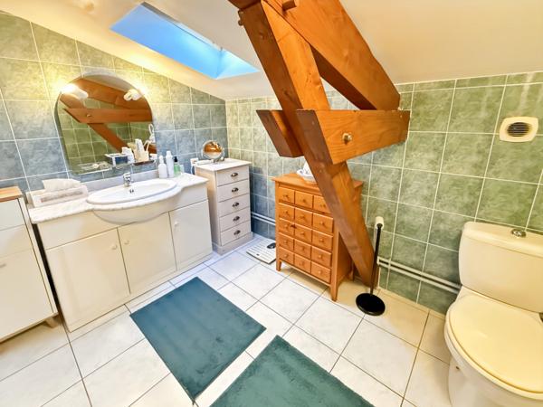 Dpt Gers (32), à vendre AIRE SUR L'ADOUR PROCHE maison ancienne en pierres entièrement rénovée T5 de 160 m² habitables + terrasses et grand double garage sur 1592 m² de terrain, au calme