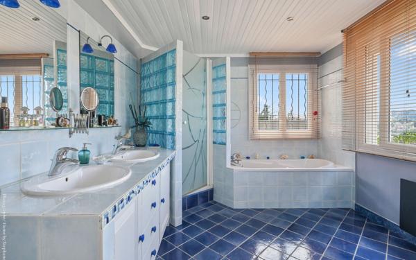 Maison à vendre    4 pièces •  La Seyne-sur-Mer