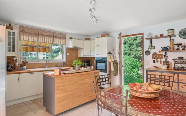 Maison à vendre    4 pièces •  La Seyne-sur-Mer