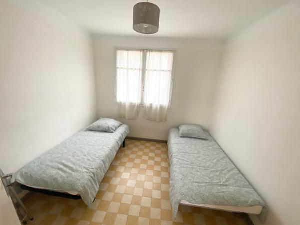 Marseille (13008) Sainte-Anne – Marseille 13008 Appartement Type 4 – 63 m² – Balcon – Cave