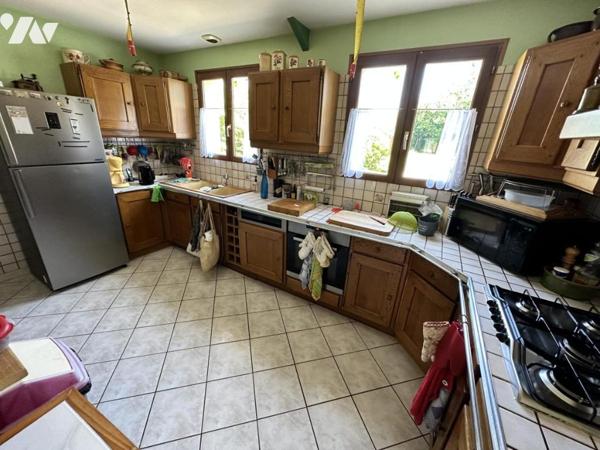 Maison avec grand terrain de 2,5 hectares