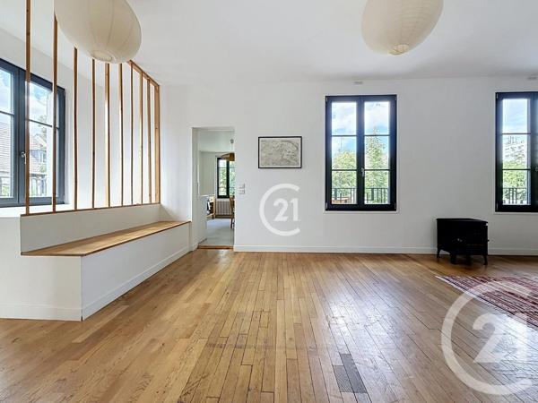 Maison à vendre  6 pièces - 149,80 m 2   MONTREUIL  - 93