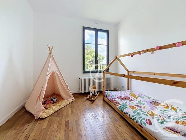 Maison à vendre  6 pièces - 149,80 m 2   MONTREUIL  - 93