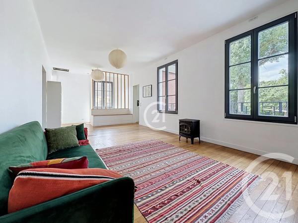 Maison à vendre  6 pièces - 149,80 m 2   MONTREUIL  - 93