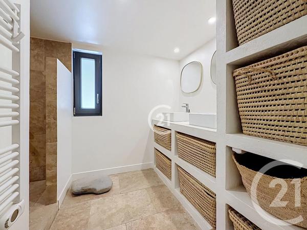 Maison à vendre  6 pièces - 149,80 m 2   MONTREUIL  - 93