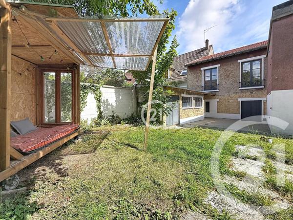 Maison à vendre  6 pièces - 149,80 m 2   MONTREUIL  - 93