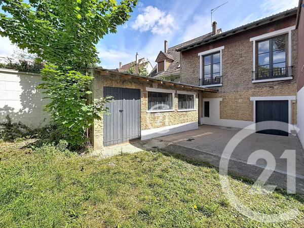 Maison à vendre  6 pièces - 149,80 m 2   MONTREUIL  - 93