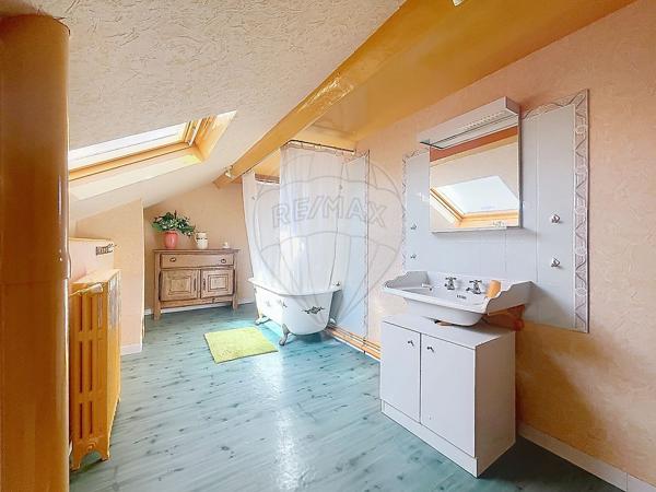 Maison 5 chambre(s) à vendre - Champigny, Yonne - 89