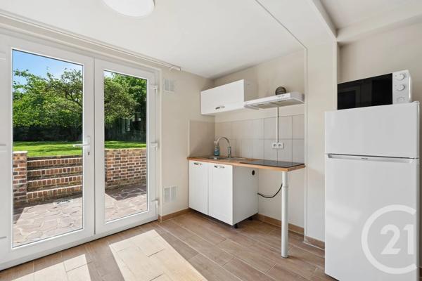 Maison à vendre  8 pièces - 176,22 m 2   VILLEMOMBLE  - 93