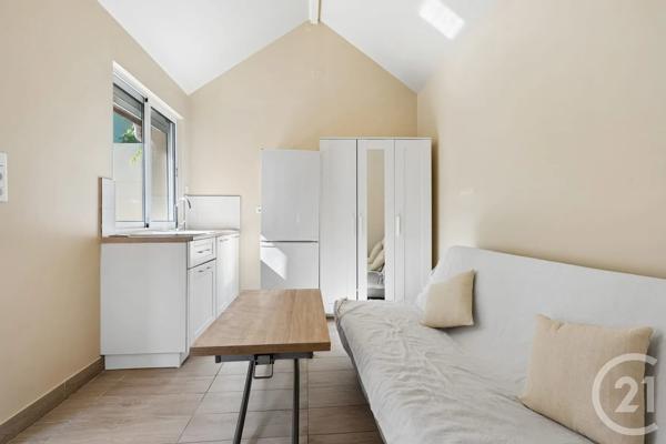 Maison à vendre  8 pièces - 176,22 m 2   VILLEMOMBLE  - 93