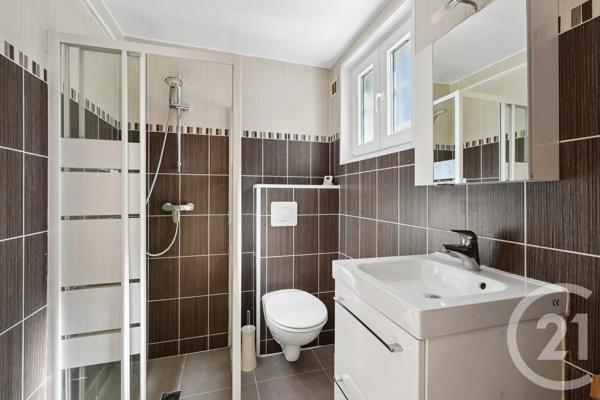 Maison à vendre  8 pièces - 176,22 m 2   VILLEMOMBLE  - 93