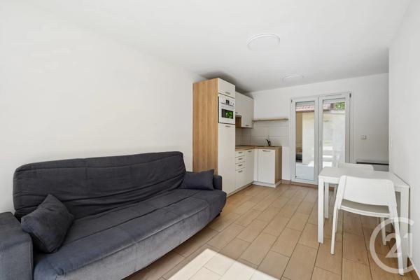 Maison à vendre  8 pièces - 176,22 m 2   VILLEMOMBLE  - 93