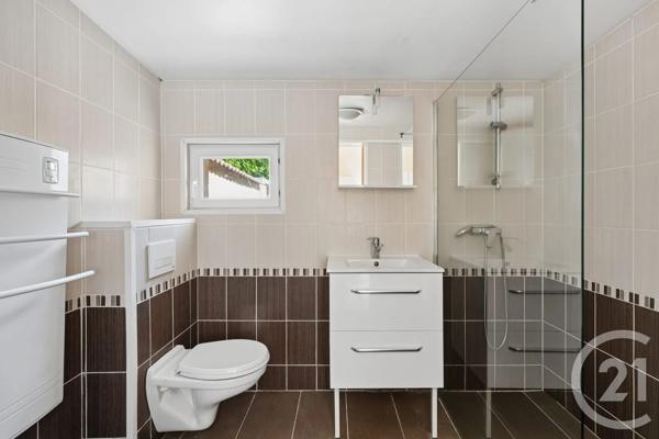 Maison à vendre  8 pièces - 176,22 m 2   VILLEMOMBLE  - 93