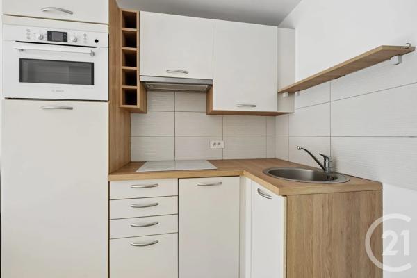 Maison à vendre  8 pièces - 176,22 m 2   VILLEMOMBLE  - 93