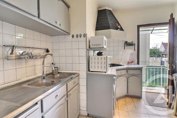 Maison à vendre  6 pièces - 150,40 m 2   TREMBLAY EN FRANCE  - 93