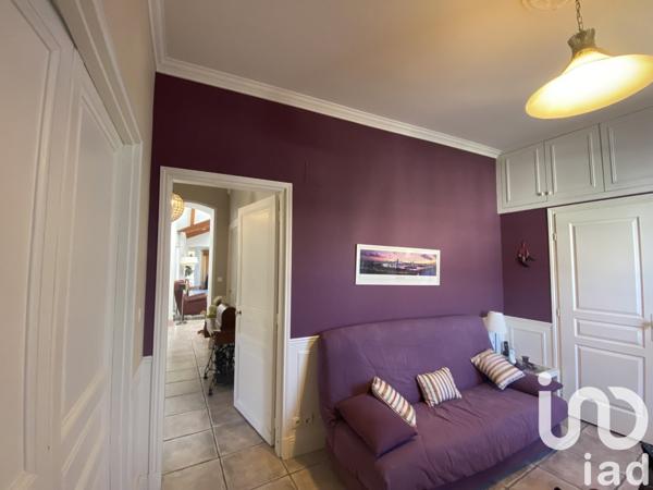 Maison traditionnelle 7 pièces de 161 m² à Noyon (60400)