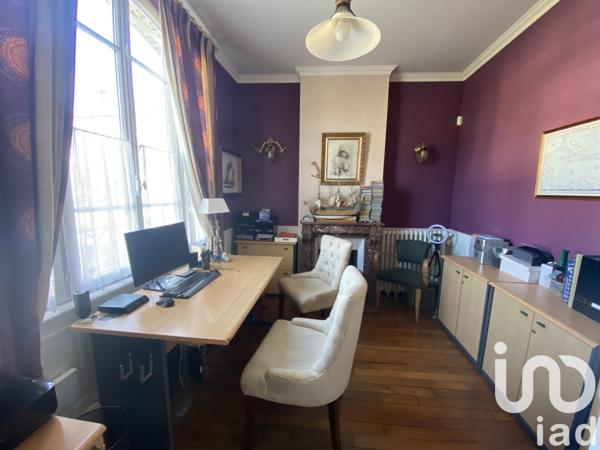 Maison traditionnelle 7 pièces de 161 m² à Noyon (60400)