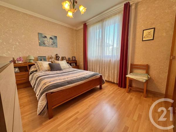 Maison à vendre  5 pièces - 108,65 m 2   SEVRAN  - 93