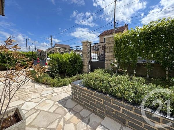 Maison à vendre  5 pièces - 108,65 m 2   SEVRAN  - 93
