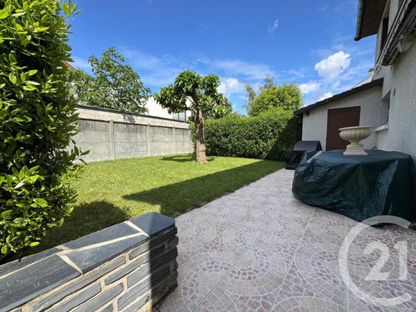 Maison à vendre  5 pièces - 108,65 m 2   SEVRAN  - 93