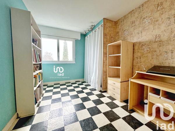 Appartement 5 pièces de 99 m² à Rueil-Malmaison (92500)