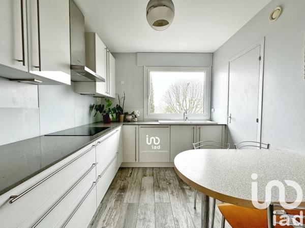 Appartement 5 pièces de 99 m² à Rueil-Malmaison (92500)